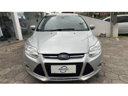 FORD - FOCUS - 2014/2014 - Prata - R$ 23.990,00